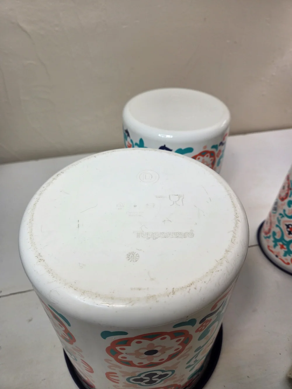 Tupperware Storage Canisters Blue Spanish Mediterranean Tiles Set Of 3